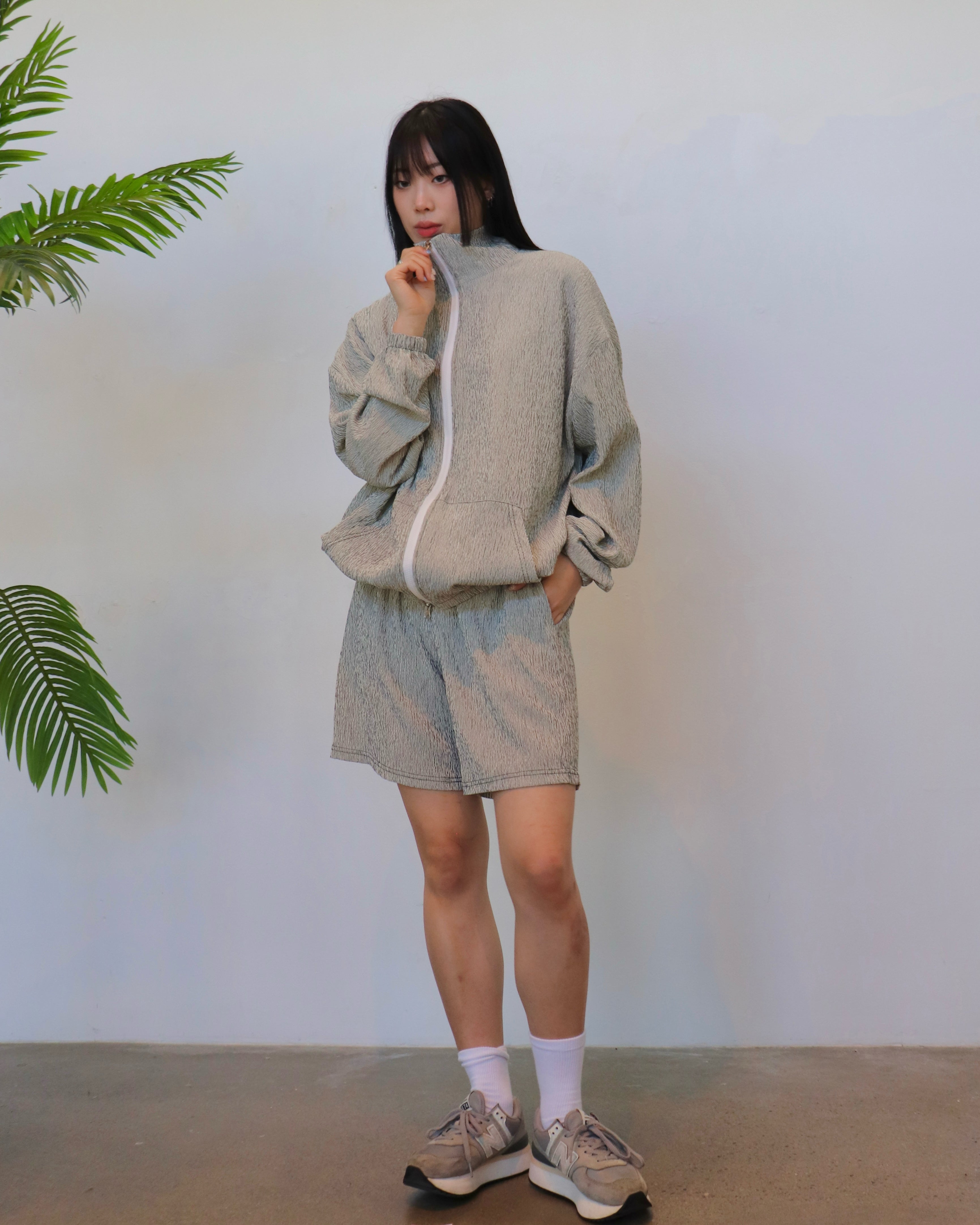 Lightweight Waikiki Jacket - Striped Black